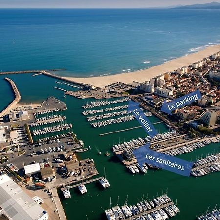 Voilier A Quai Au Calme Canet-en-Roussillon Exterior photo